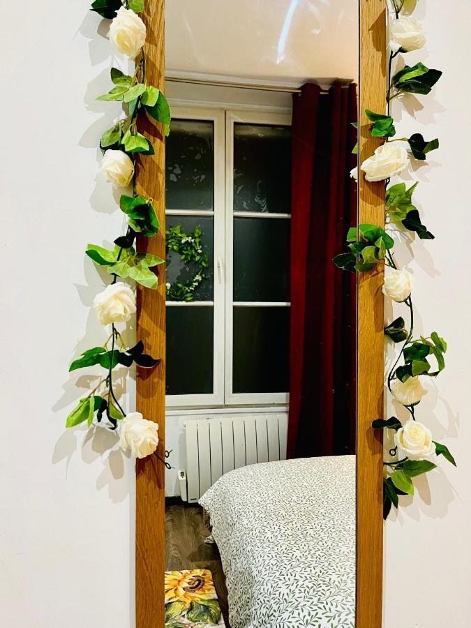 Ferienwohnung Dream Dwell Paris-Chic Flat In The Heart Of Marais Near Pompidou Centre Exterior foto